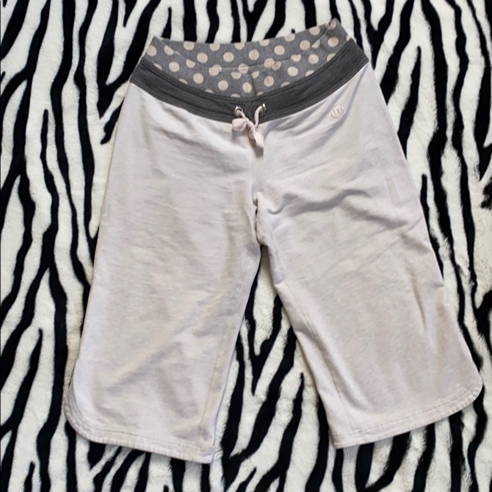 Lululemon capris